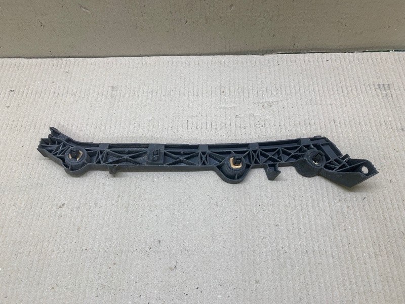 Кронштейн заднего бампера задний правый MAZDA 6 GH 07-12 2.5 L (L5-VE) Кронштейн заднего бампера задний правый MAZDA 6 GH 07-12 2.5 L (L5-VE)