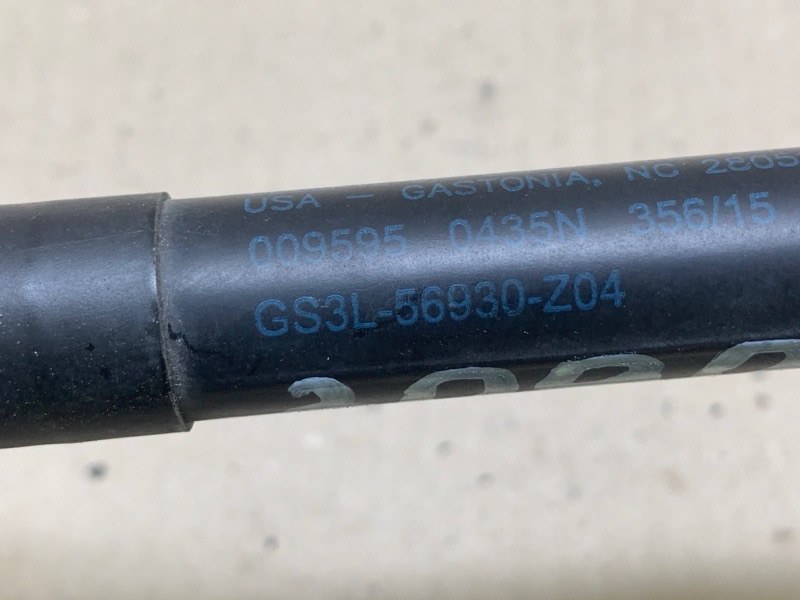 Амортизатор крышки багажника 6 GH 07-12 2008 2.5 L (L5-VE)