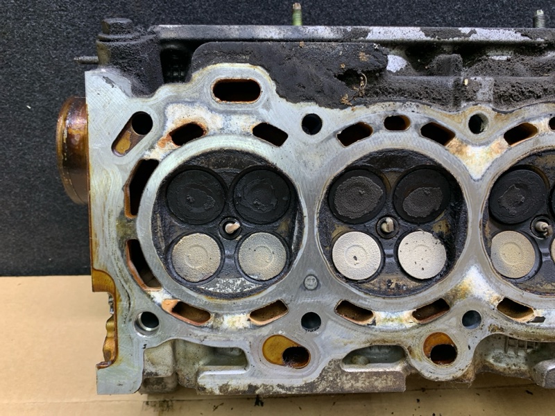 Головка блока цилиндров MATRIX 02-08 2002 ZZE132 1.8L 1ZZ-FE