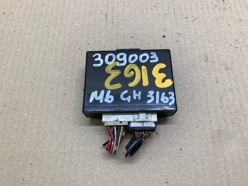 Запчасть блок управления освещением MAZDA 6 GH 07-12 2008 2.5 L (L5-VE) GS3M-67-7M0C Б/У Блок управления освещением MAZDA 6 GH 07-12 2008 2.5 L (L5-VE) GS3M-67-7M0C Б/У