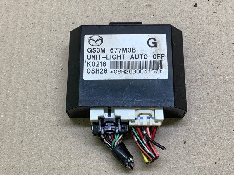 Блок управления освещением 6 GH 07-12 2008 2.5 L (L5-VE) Блок управления освещением 6 GH 07-12 2008 2.5 L (L5-VE)