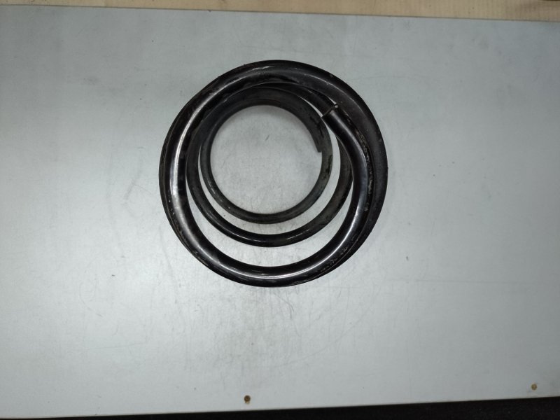 Пружина передней подвески MATRIX 02-08 2002 ZZE132 1.8L 1ZZ-FE