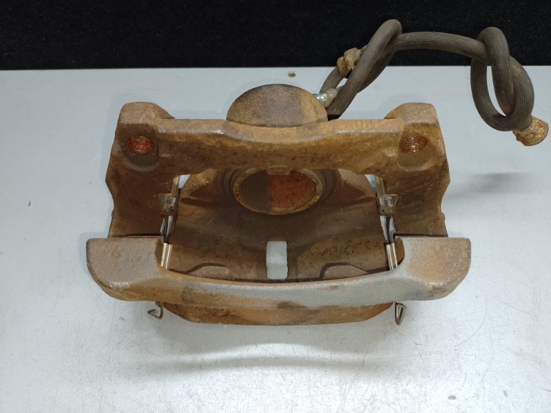 Суппорт тормозной передний левый X-TRAIL/ROGUE T32 13-20 2015 2.5 QR25DE