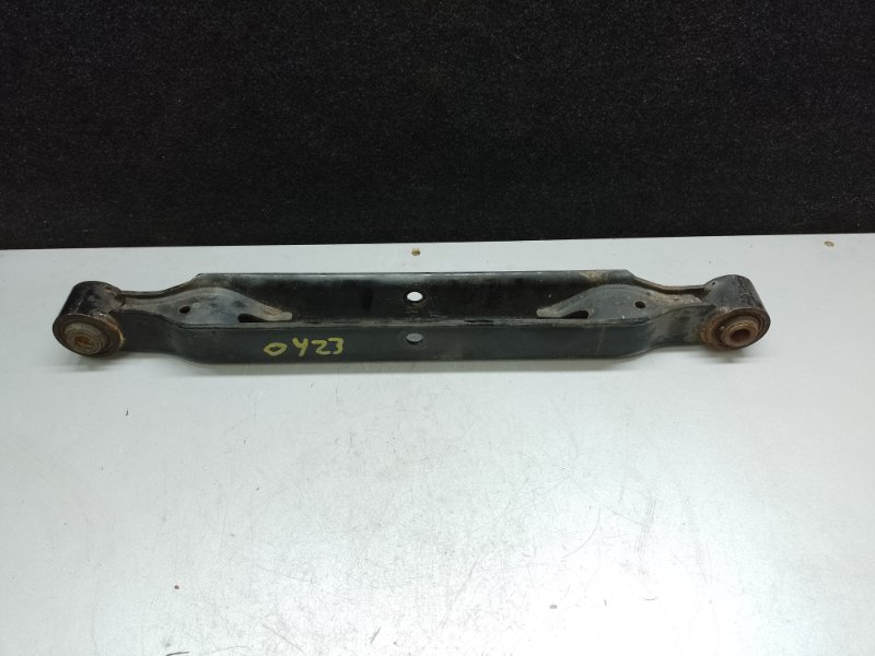 Рычаг задней подвески поперечный нижний левый NISSAN X-TRAIL/ROGUE T32 13-20 2.5 QR25DE