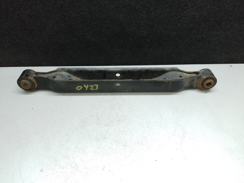 Рычаг задней подвески поперечный нижний правый NISSAN X-TRAIL/ROGUE T32 13-20 2.5 QR25DE Рычаг задней подвески поперечный нижний правый NISSAN X-TRAIL/ROGUE T32 13-20 2.5 QR25DE