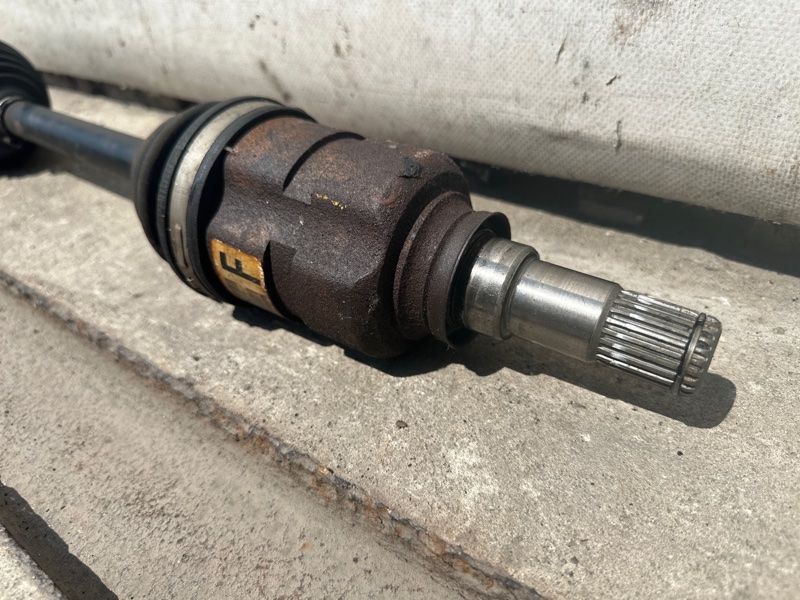 Привод передний левый MATRIX 02-08 2002 ZZE132 1.8L 1ZZ-FE