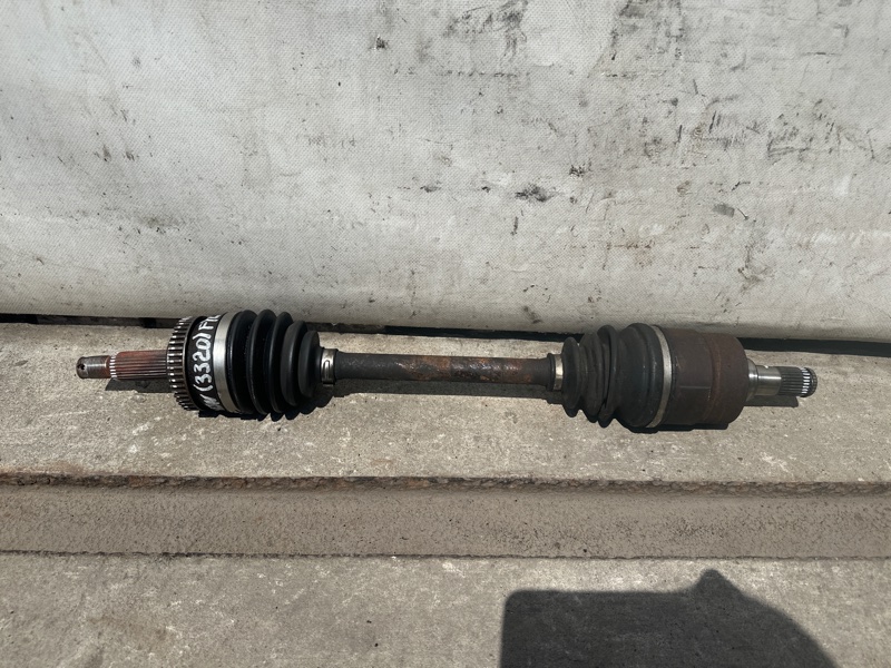 Привод передний левый HYUNDAI TUCSON 04-10 2006 2.7 G6BA 49501-2E900 Б/У