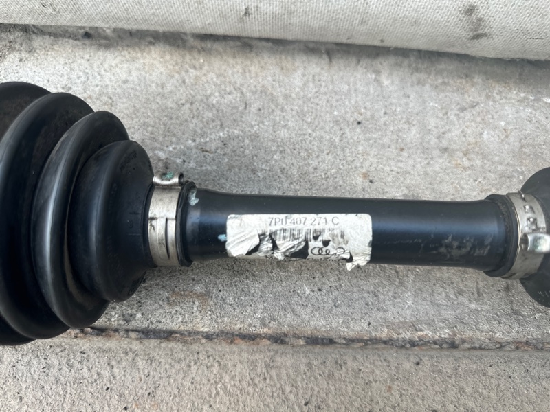 Привод передний CAYENNE 10-18 2013 CNRB 3.0 DIESEL