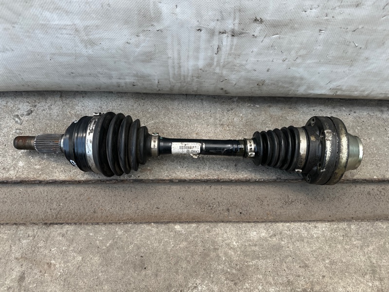 Привод передний CAYENNE 10-18 2013 CNRB 3.0 DIESEL