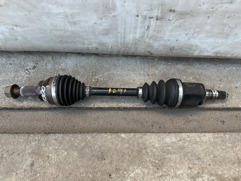 Привод передний правый M35/M45 04-10 2008 3.5 VQ35HR