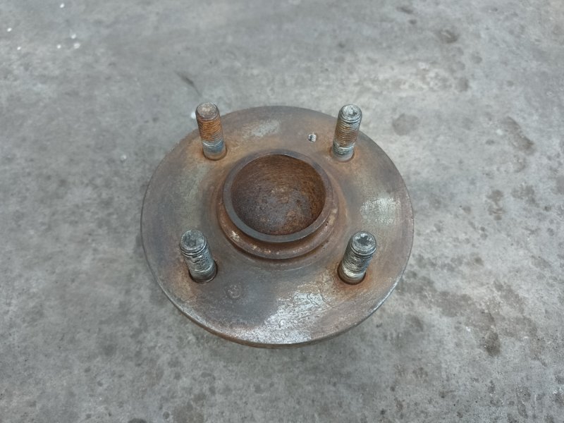 Запчасть ступица задняя HYUNDAI ACCENT MC 06-10 2009 1.6 G4ED 52750-1G001 Б/У Ступица задняя HYUNDAI ACCENT MC 06-10 2009 1.6 G4ED 52750-1G001 Б/У