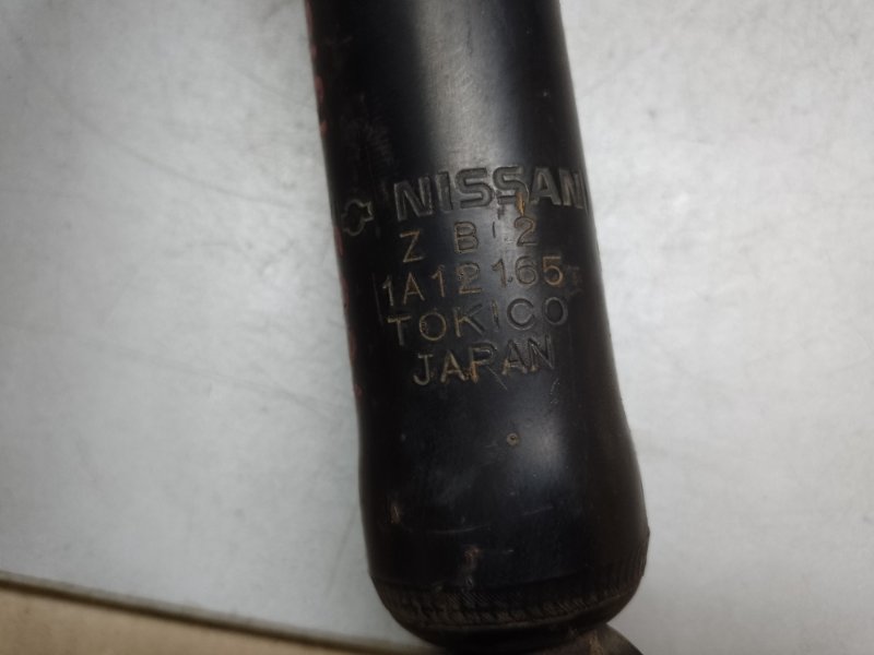 Амортизатор передний правый G25/G35/G37/Q40 06-14 2007 Седан 3.5 VQ35HR