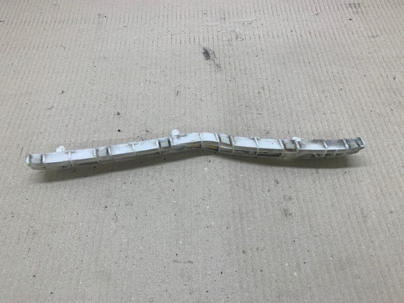 Кронштейн заднего бампера правый OUTLANDER XL 05-13 2009 3.0 6B31