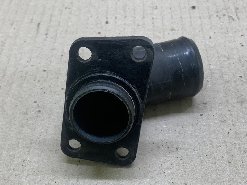 Фланец системы охлаждения OUTLANDER XL 05-13 2009 3.0 6B31