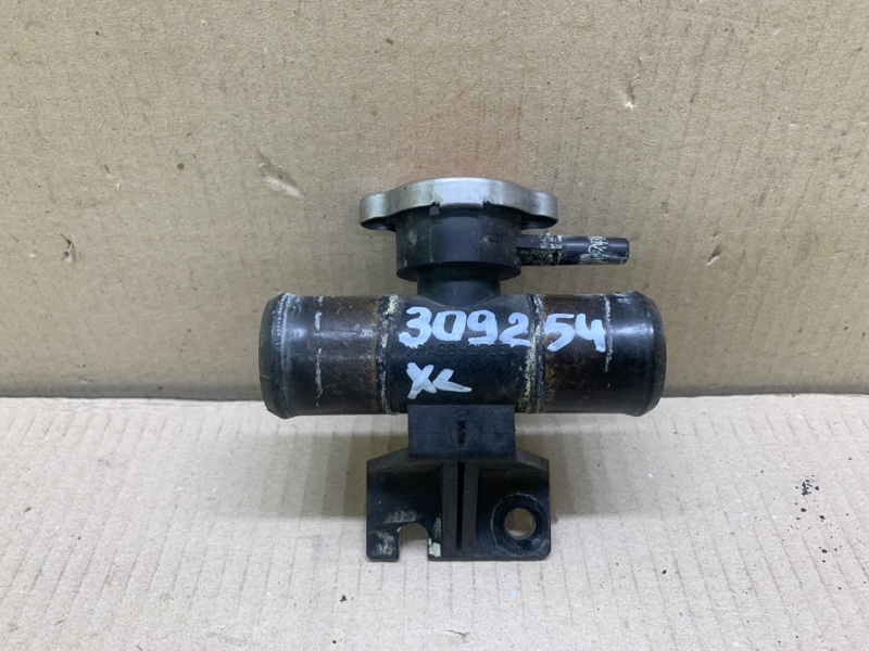 Горловина радиатора MITSUBISHI OUTLANDER XL 05-13 2009 3.0 6B31 1350A015 Б/У