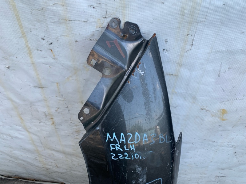 Крыло переднее переднее левое 3 BL 09-13 Крыло переднее переднее левое 3 BL 09-13