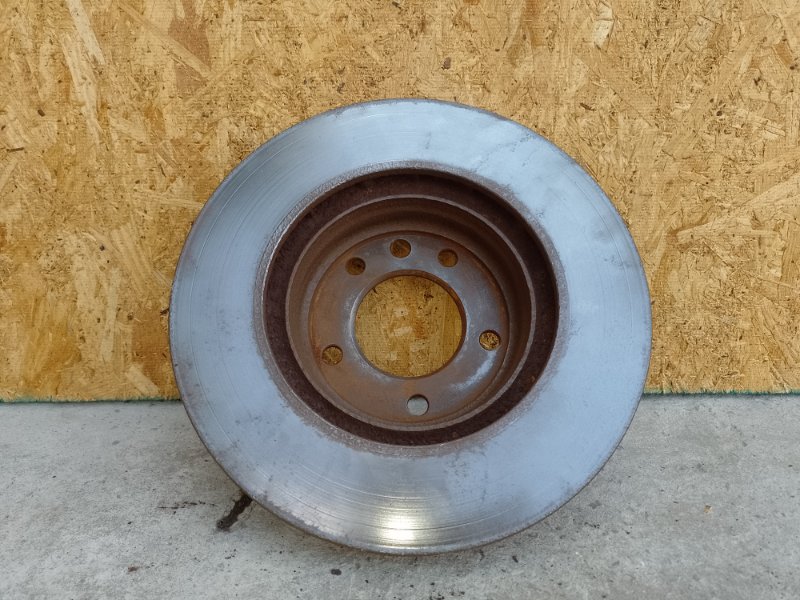 Тормозной диск передний правый TOUAREG 02-10 2007 BHK 3.6