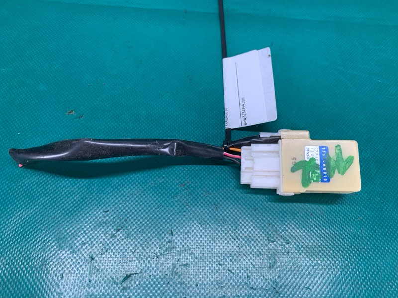 Резистор печки SUBARU LEGACY 03-09 BL/BP 73540AG010 Б/У