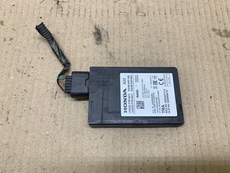 Датчик слепых зон левый ACURA MDX (YD3) 13-21 2018 3.5 J35Y5 36936-TYR-A01 Б/У