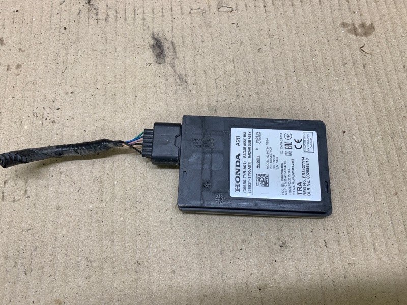 Датчик слепых зон правый ACURA MDX (YD3) 13-21 2018 3.5 J35Y5 36931-TYR-A01 Б/У