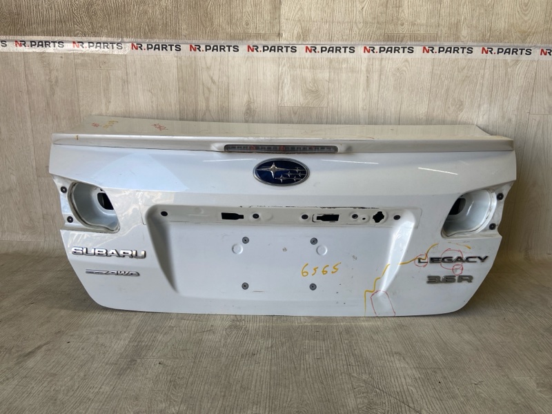 Запчасть крышка багажника SUBARU LEGACY 09-15 BM 2012 SEDAN 3.6 EZ36 57509AJ00C9P Б/У Крышка багажника SUBARU LEGACY 09-15 BM 2012 SEDAN 3.6 EZ36 57509AJ00C9P Б/У