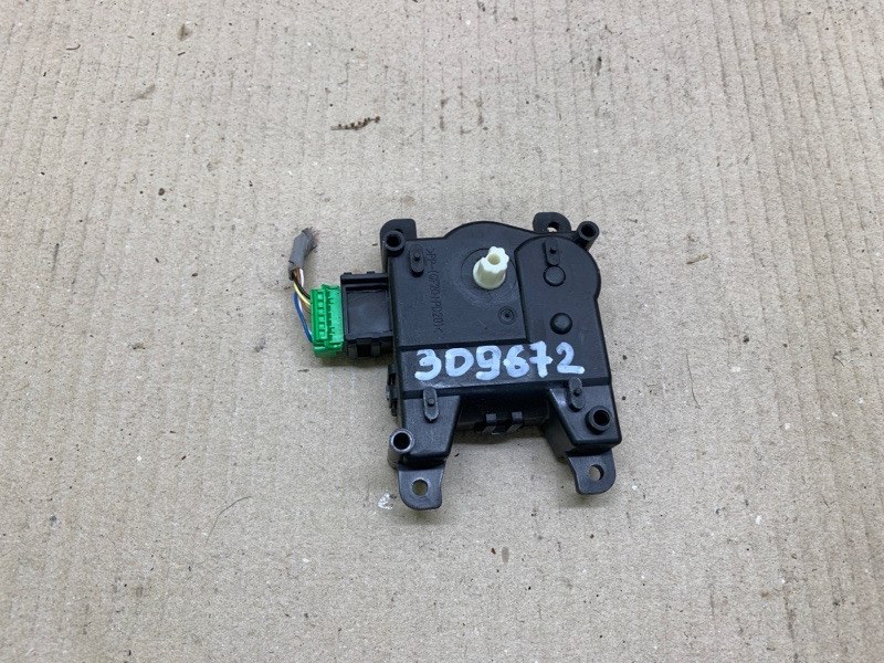 Запчасть моторчик заслонки печки ACURA MDX (YD3) 13-21 2018 3.5 J35Y5 79170-TZ5-A41 Б/У Моторчик заслонки печки ACURA MDX (YD3) 13-21 2018 3.5 J35Y5 79170-TZ5-A41 Б/У