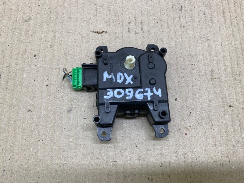 Запчасть моторчик заслонки печки ACURA MDX (YD3) 13-21 2018 3.5 J35Y5 79140-TZ5-A51 Б/У Моторчик заслонки печки ACURA MDX (YD3) 13-21 2018 3.5 J35Y5 79140-TZ5-A51 Б/У