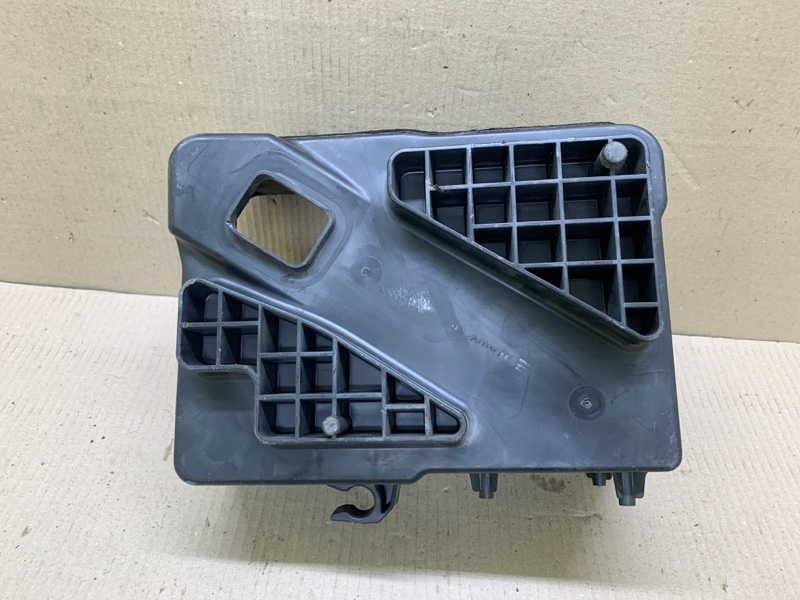 Короб аккумулятора MDX (YD3) 13-21 2018 3.5 J35Y5 Короб аккумулятора MDX (YD3) 13-21 2018 3.5 J35Y5