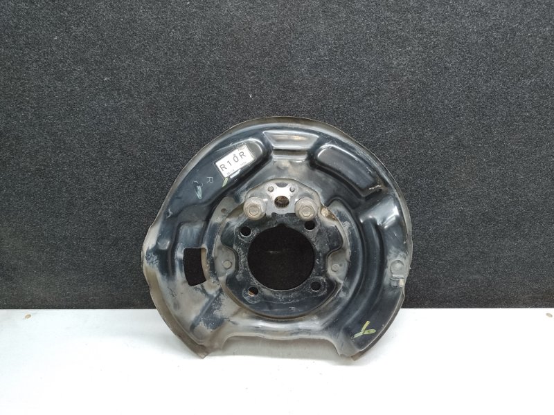 Тормозной механизм задний правый LS430 00-06 2002 4.3 3UZFE