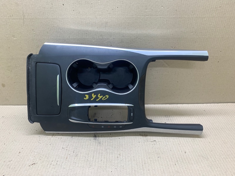 Консоль центральная ACURA MDX (YD3) 13-21 2013 3.5 J35Y5 77281-TZ5-A01ZA Б/У