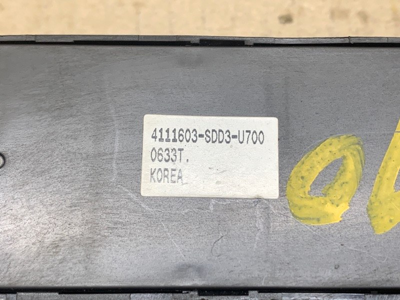 Кнопка регулировки сиденья передняя правая ACURA MDX (YD3) 13-21 3.5 J35Y5