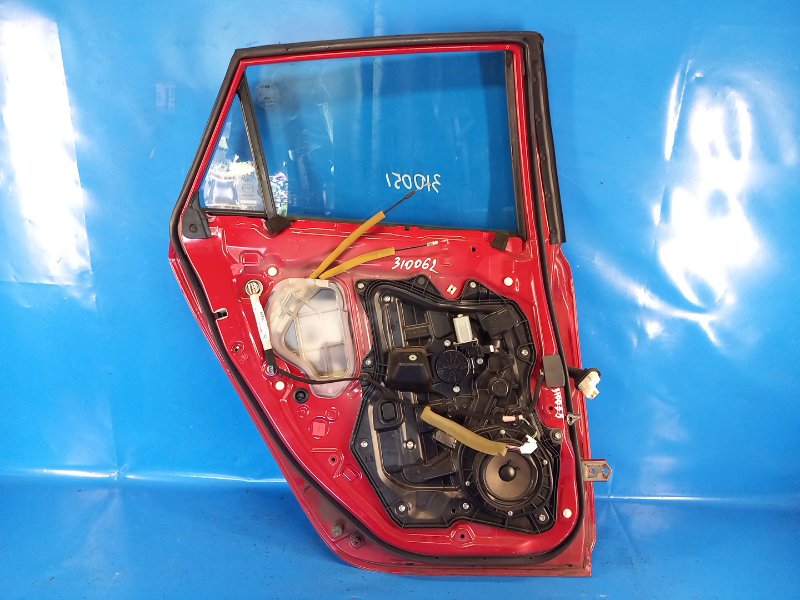 Дверь задняя левая 3 BL 09-13 2009 2.5 L (L5-VE)