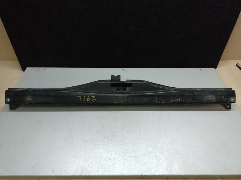 Панель передняя верхняя LS430 00-06 2002 4.3 3UZFE