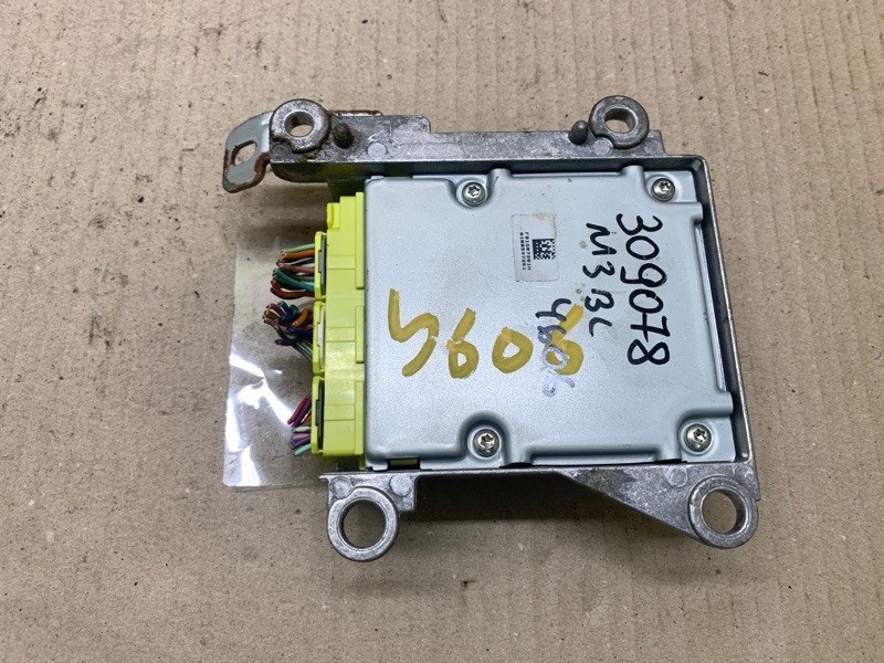 Блок управления AIRBAG MAZDA 3 BL 09-13 2.5 L (L5-VE) Блок управления AIRBAG MAZDA 3 BL 09-13 2.5 L (L5-VE)