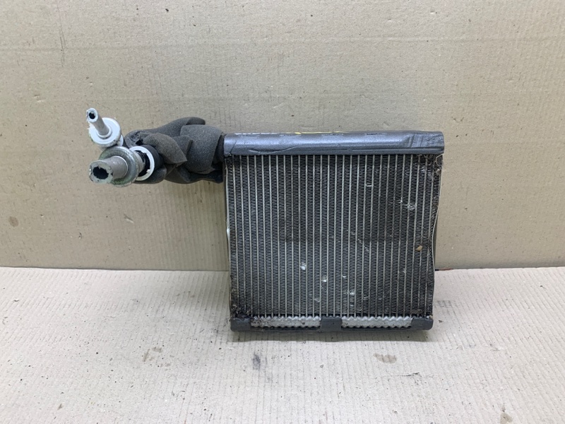 Испаритель кондиционера MAZDA 3 BL 09-13 2009 2.5 L (L5-VE) BBM4-61-J10 Б/У