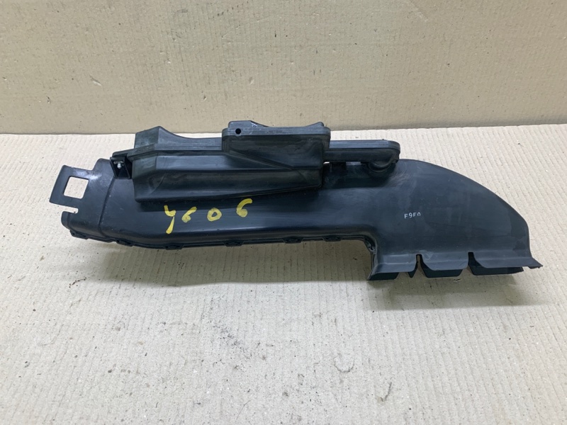 Воздухозаборник 3 BL 09-13 2009 2.5 L (L5-VE)