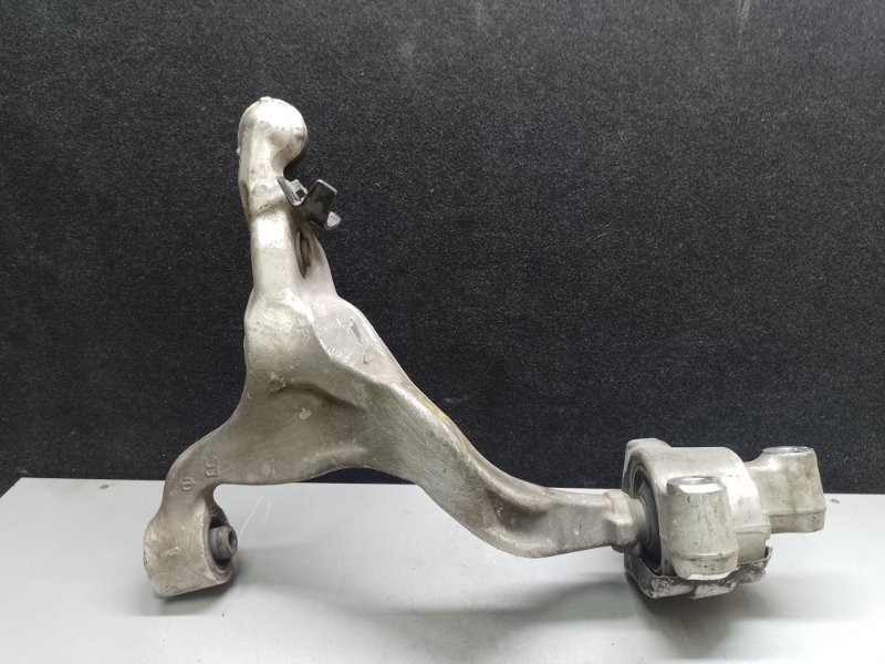 Рычаг передней подвески нижний правый M35/M45 04-10 2008 3.5 VQ35HR Рычаг передней подвески нижний правый M35/M45 04-10 2008 3.5 VQ35HR