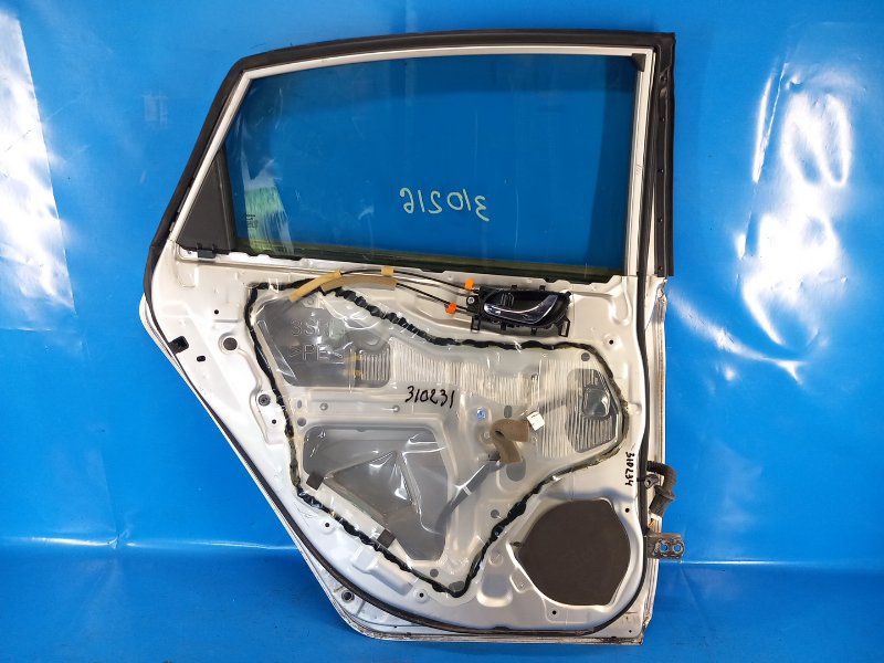 Дверь задняя левая SENTRA B17 12-21 2015 B17 1.8 MRA8DE