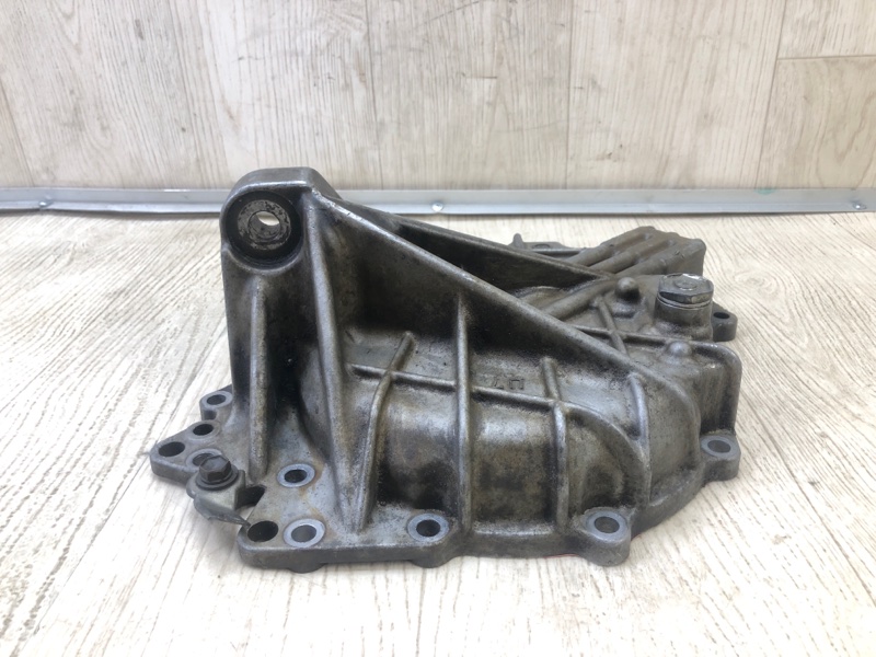 Крышка АКПП задняя CAMRY 50 12-15