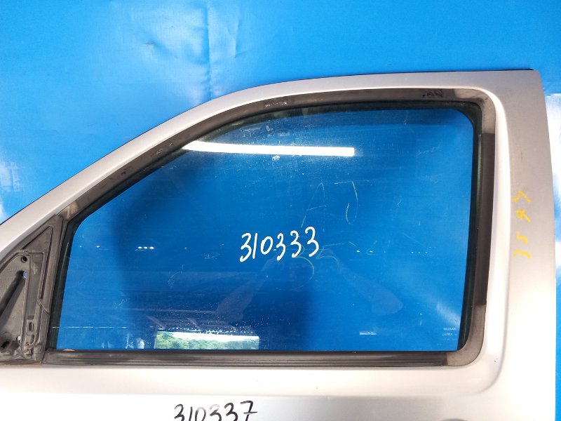 Стекло двери переднее левое NISSAN PATHFINDER R51 04-14 2004 R51 4.0 VQ40DE 80301EA010 Б/У