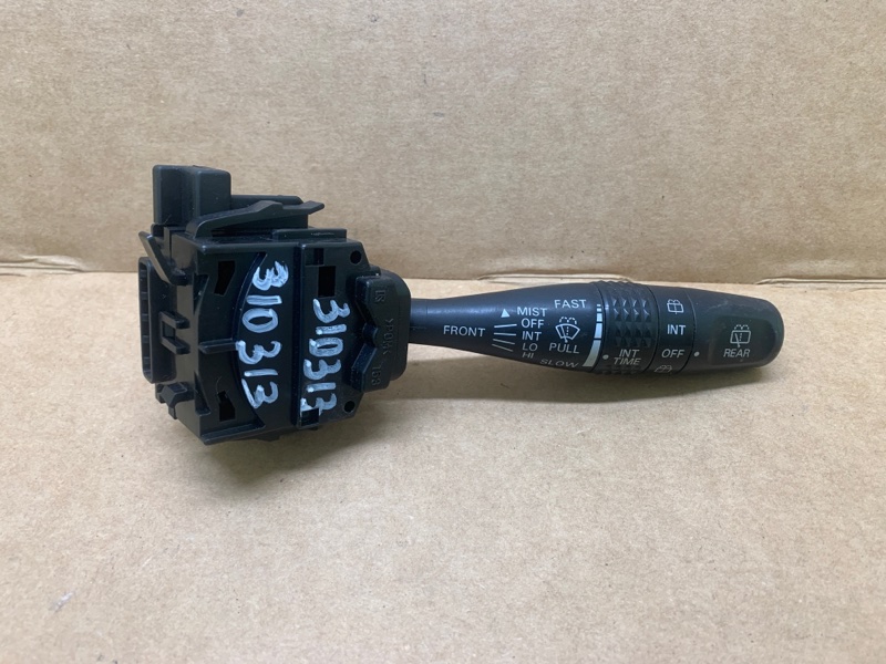 Подрулевой переключатель правый MITSUBISHI OUTLANDER 03-07 2003 2.4 4G69 MR570116 Б/У