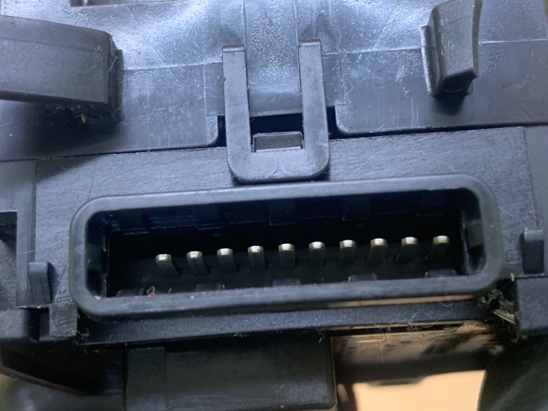 Подрулевой переключатель правый OUTLANDER 03-07 2003 2.4 4G69