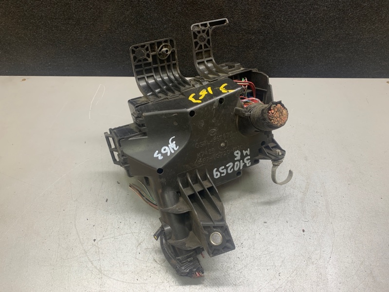 Блок предохранителей моторный отсек MAZDA 6 GH 07-12 2.5 L (L5-VE)