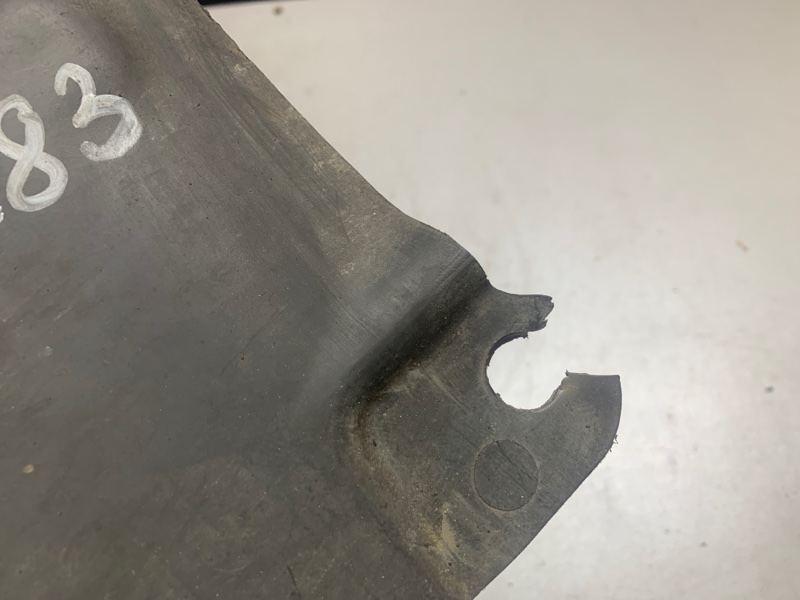 Защита днища правая 6 GH 07-12 2008 2.5 L (L5-VE)