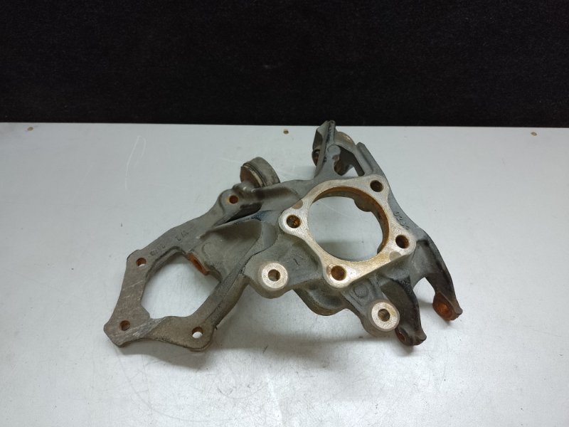 Цапфа задняя правая MAZDA 6 GH 07-12 2008 2.5 L (L5-VE) GS3L-28-200A Б/У