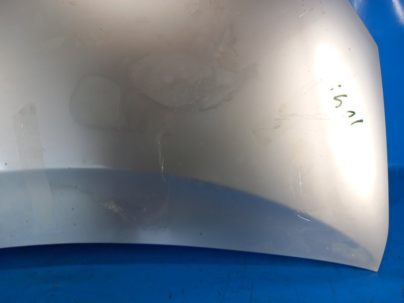 Капот PRIUS - 30 09-17 2010 ZVW30