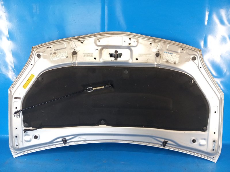 Капот PRIUS - 30 09-17 2010 ZVW30