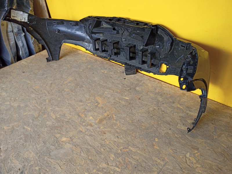 Бампер передний MUSTANG MACH-E 19- Бампер передний MUSTANG MACH-E 19-