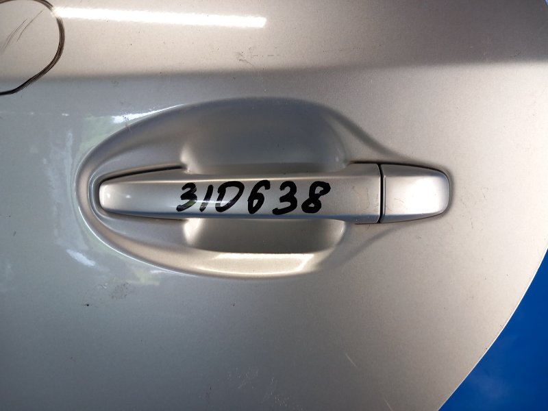 Ручка двери наружная задняя левая TOYOTA PRIUS - 30 09-17 2010 ZVW30 6921174020B0 Б/У
