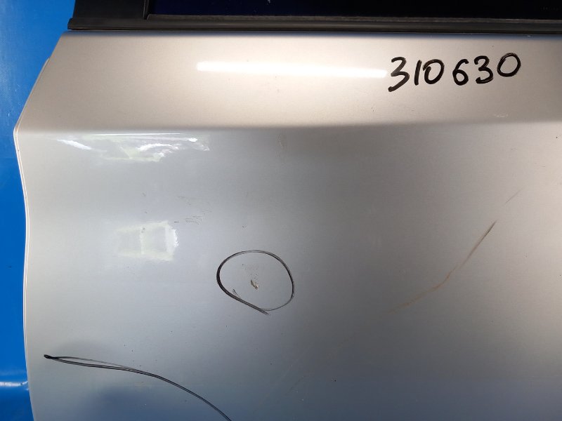 Дверь задняя левая TOYOTA PRIUS - 30 09-17 ZVW30